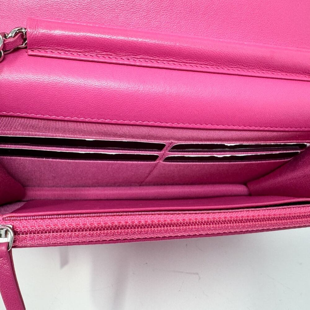 Chanel Lambskin Pink Wallet on Chain - Picture 6 of 9